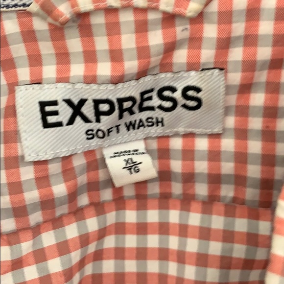 Express button up - Picture 2 of 2